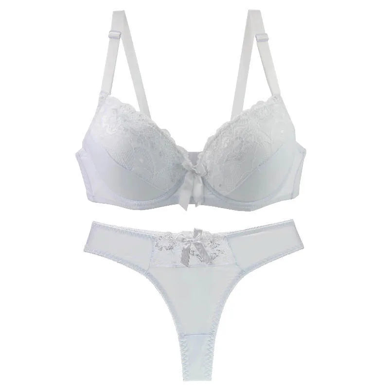 Feminine Lace Bra & Matching Panty Set