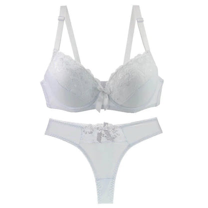 Feminine Lace Bra & Matching Panty Set
