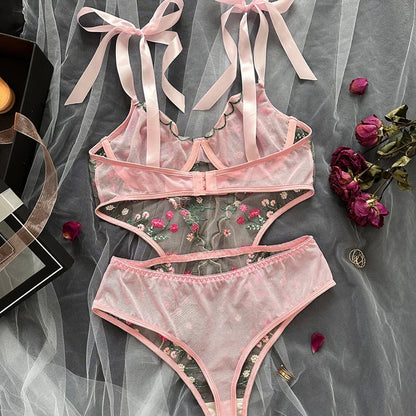 Floral Lace Underwire Bra & Brief Set