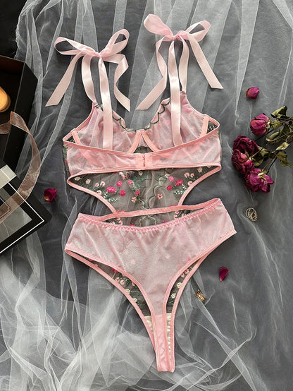 Floral Lace Underwire Bra & Brief Set