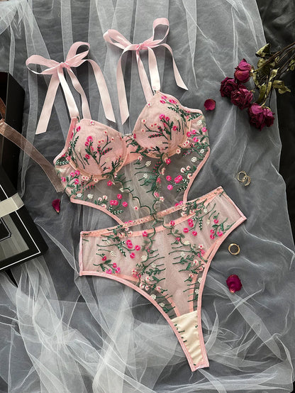 Floral Lace Underwire Bra & Brief Set