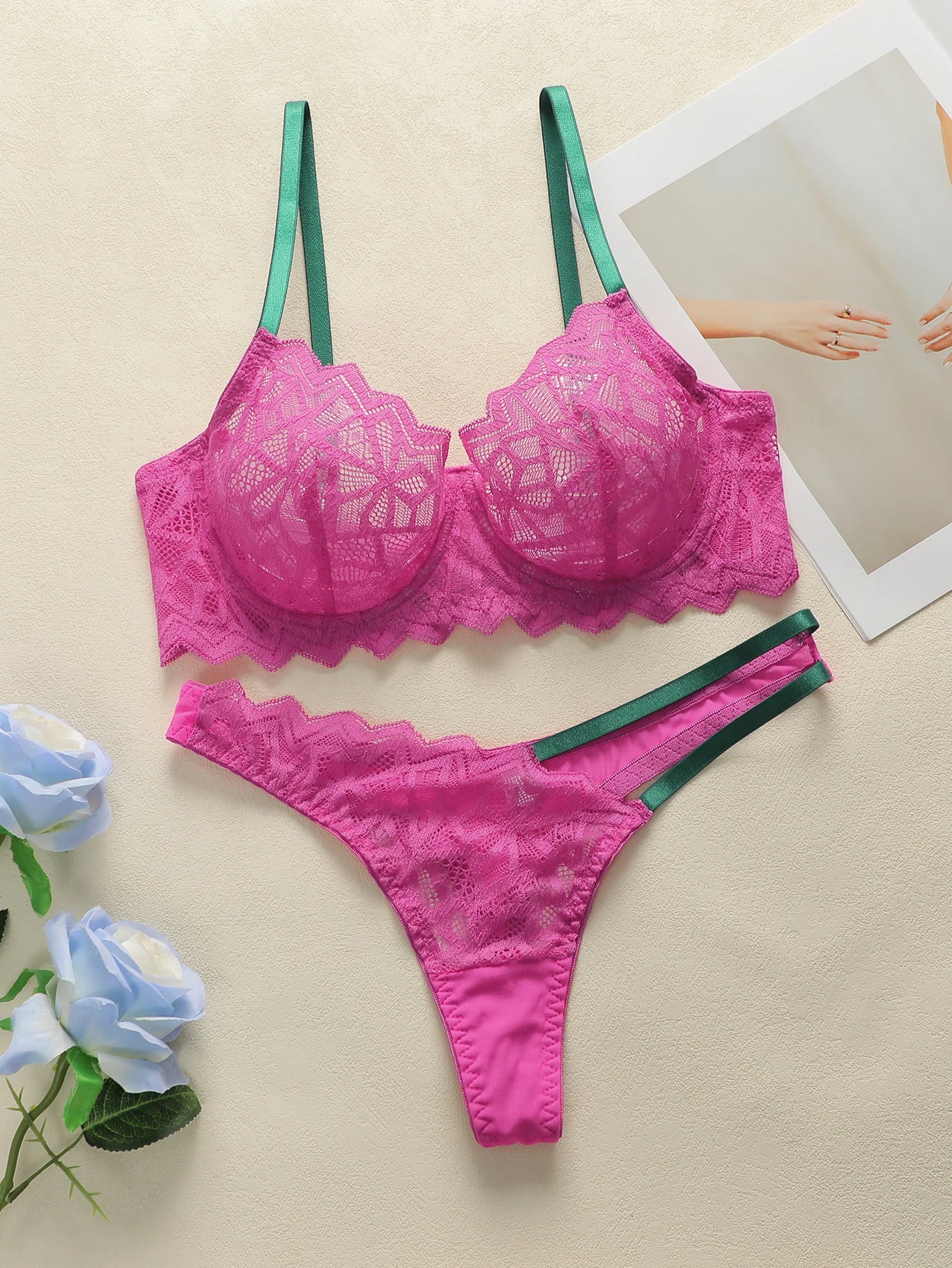Floral Lace Embroidery Push-Up Bra Adjustable Straps