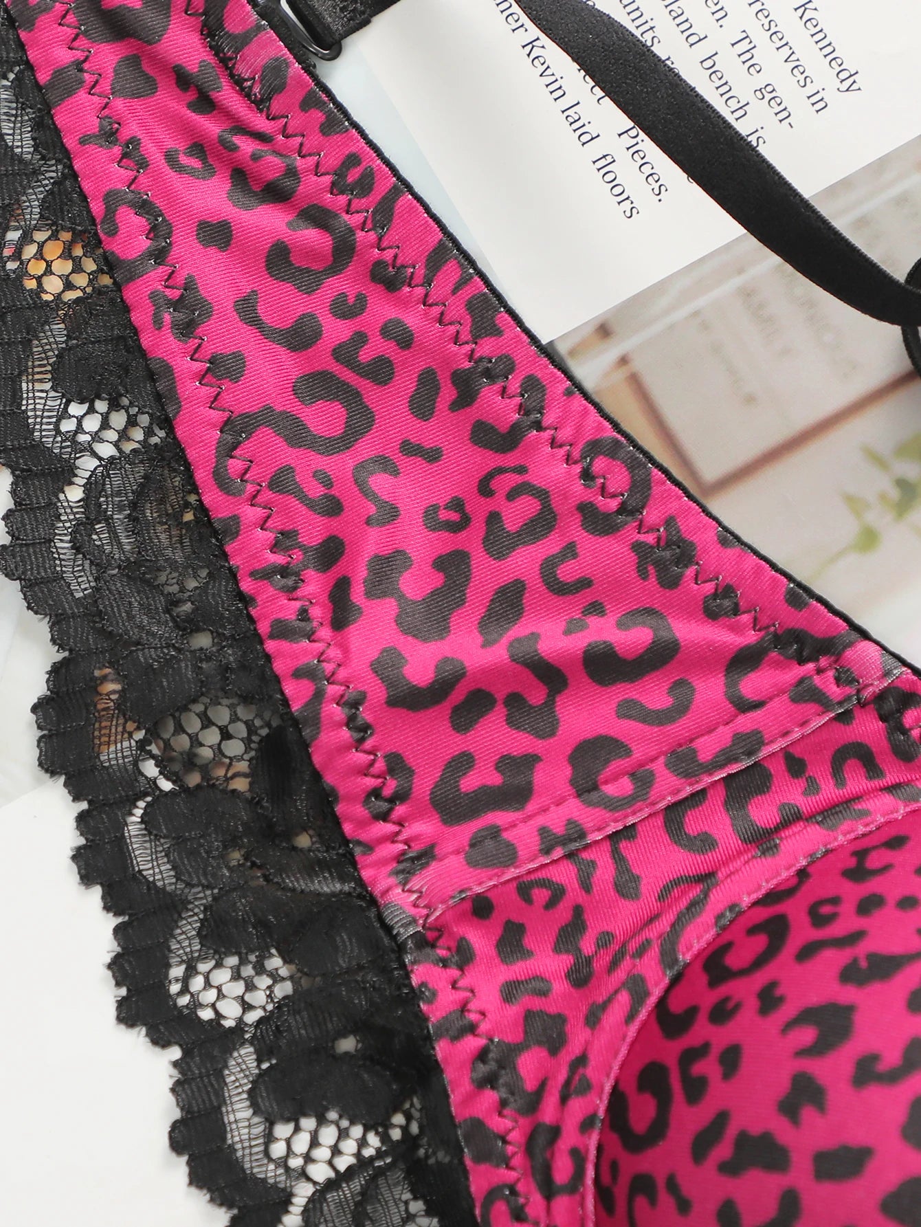 Embroidered Lace Push-Up Bra & Brief Set